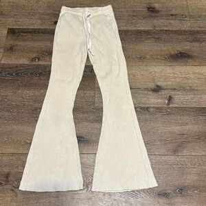 American Eagle flare pants‎ XS
